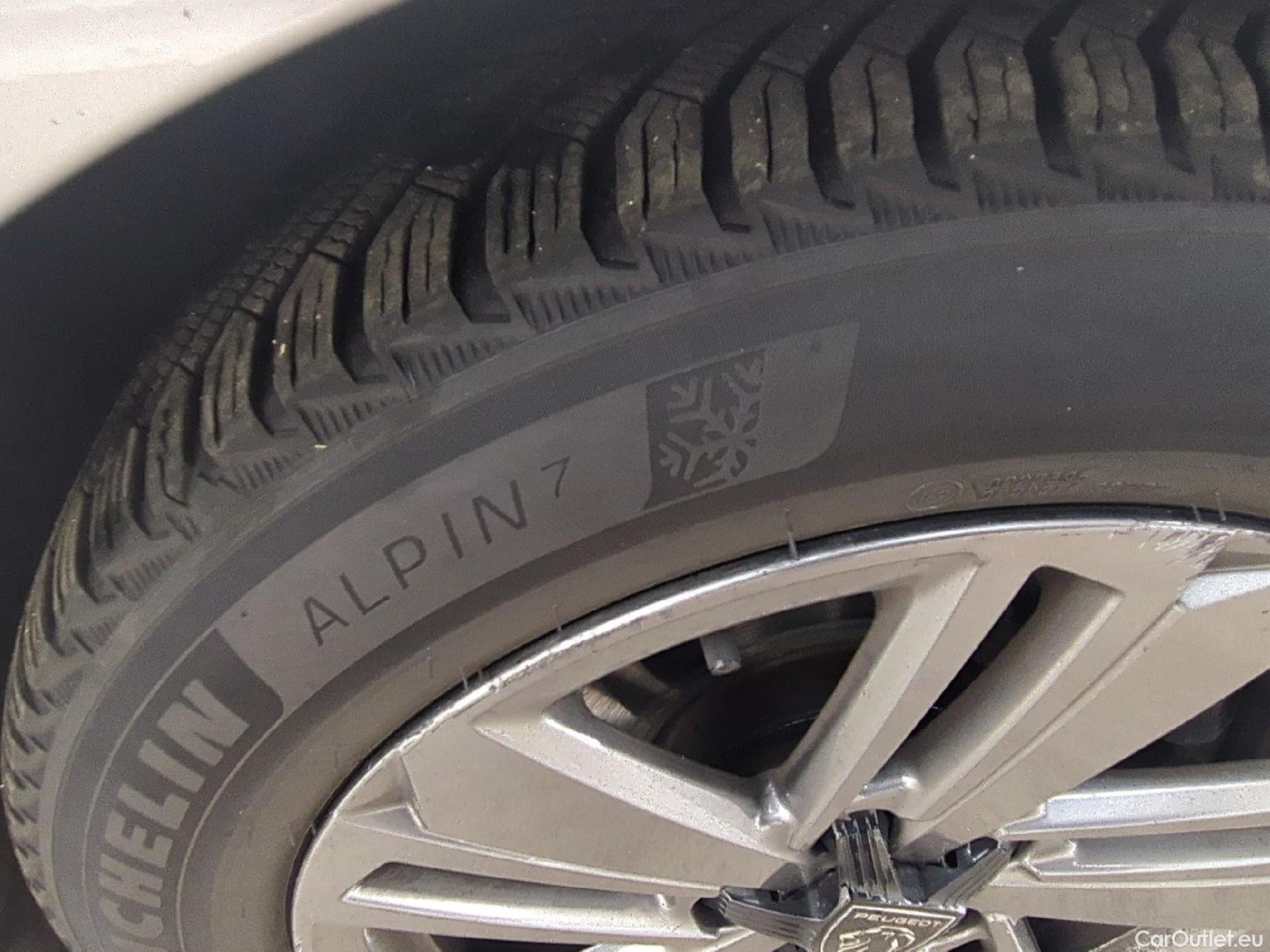  Peugeot  308 PEUGEOT  SW / 2021 / 5P / Break BlueHDi 130 ACTIVE PACK #7