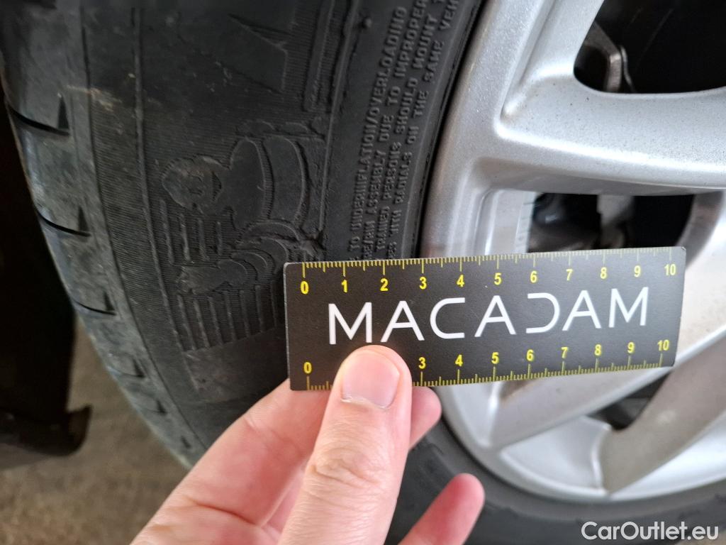  Bmw  Serie 2 Série 2 Gran Tourer 218i Lounge 1.5 140CV BVA7 E6dT #10