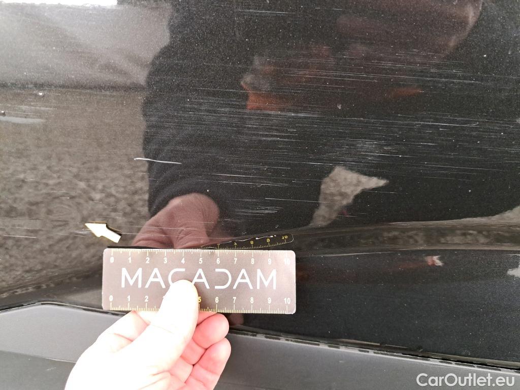  Nissan  Qashqai NISSAN  / 2021 / 5P / Crossover 1.3 MHEV 140 Business Edition #3