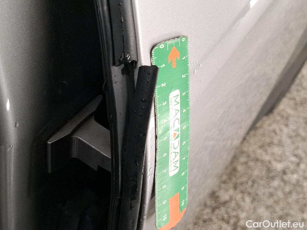  Mini  Countryman MINI  / 2020 / 5P / Crossover Cooper Essential 136 ch BVA7 #2