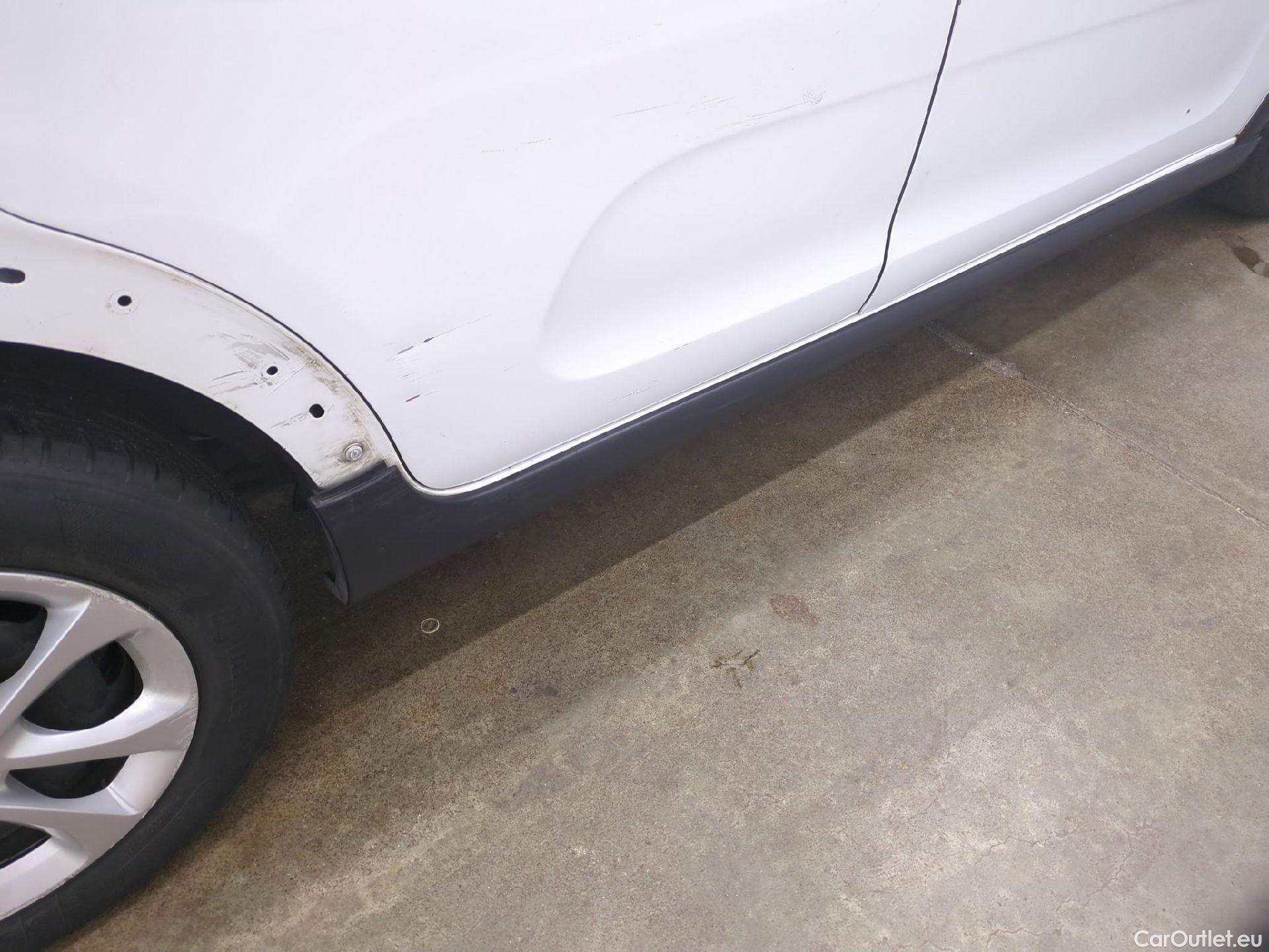  Citroen  C3 CITROEN  5p Berline PureTech 82 S&S BVM Feel Business #59