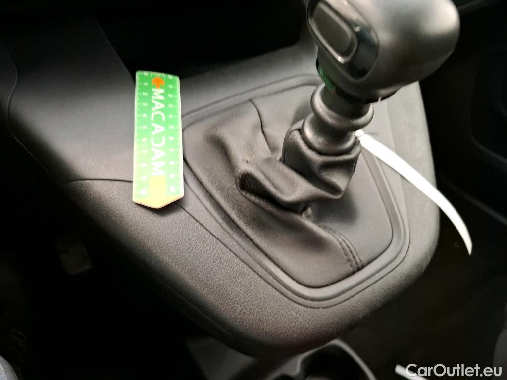  Citroen  Berlingo  Fourgon Control M 650 1.5 BlueHDi 100CV BVM6 E6d #10