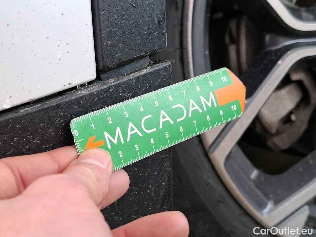  Bmw  X2 Série  sDrive 18i Lounge 1.5 135CV BVA7 E6d #27