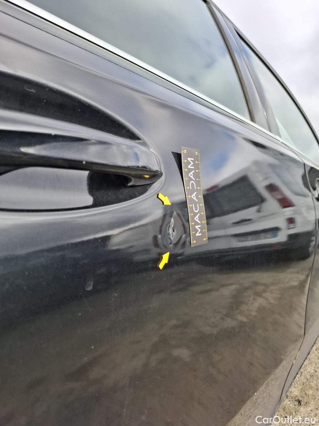  Mercedes  A-Klasse MERCEDES-BENZ Classe A Compact / 2018 / 5P / Berline A 250 e Business Line 8G-DCT #42