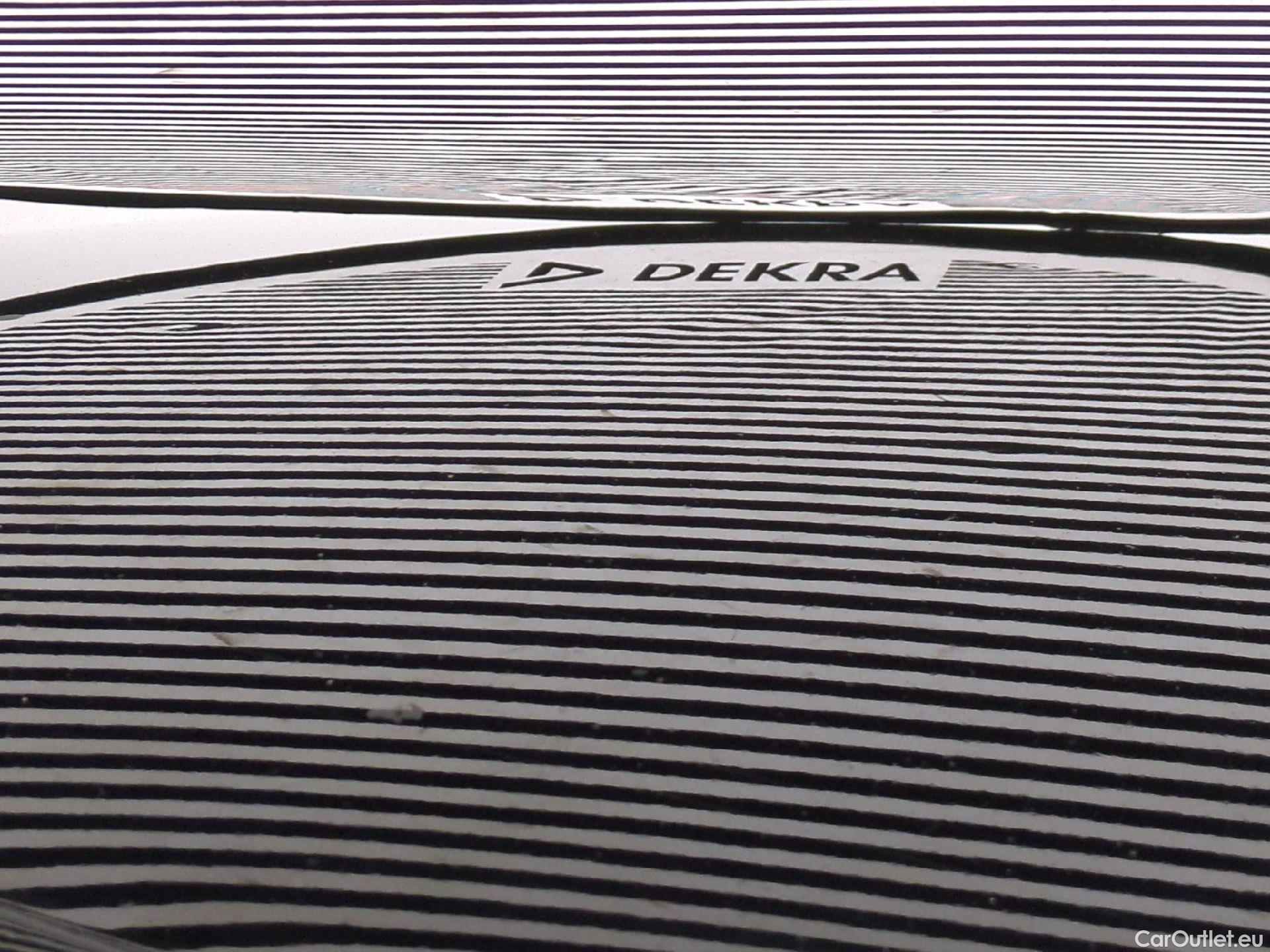  Citroen  C4  X Feel Pack 1.2 PureTech 130CV BVA8 6E #9