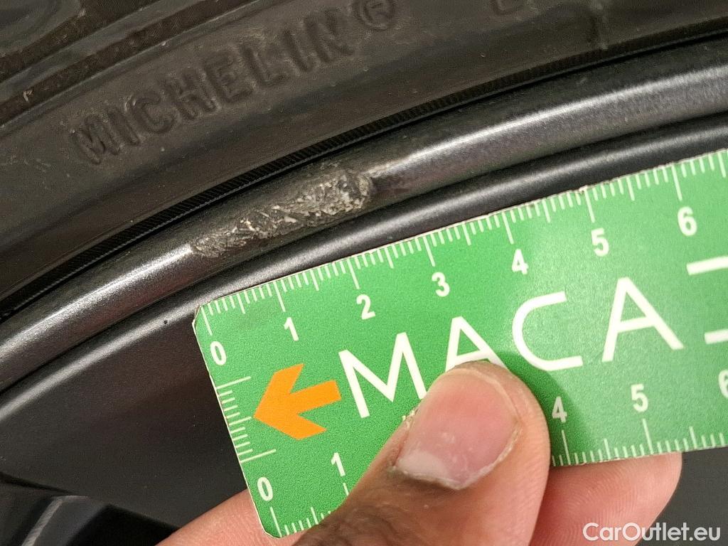  Tesla  Model 3 TESLA   2018  4P  Berline Propulsion #38