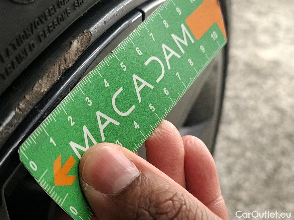  Tesla  Model 3 TESLA   2018  4P  Berline Propulsion #5