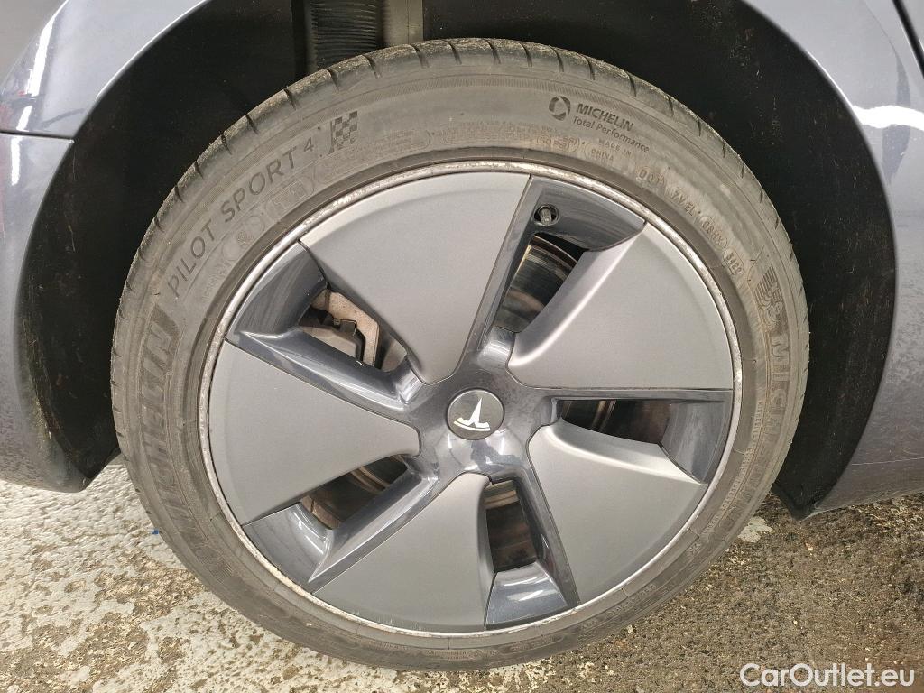  Tesla  Model 3 TESLA   2018  4P  Berline Propulsion #30