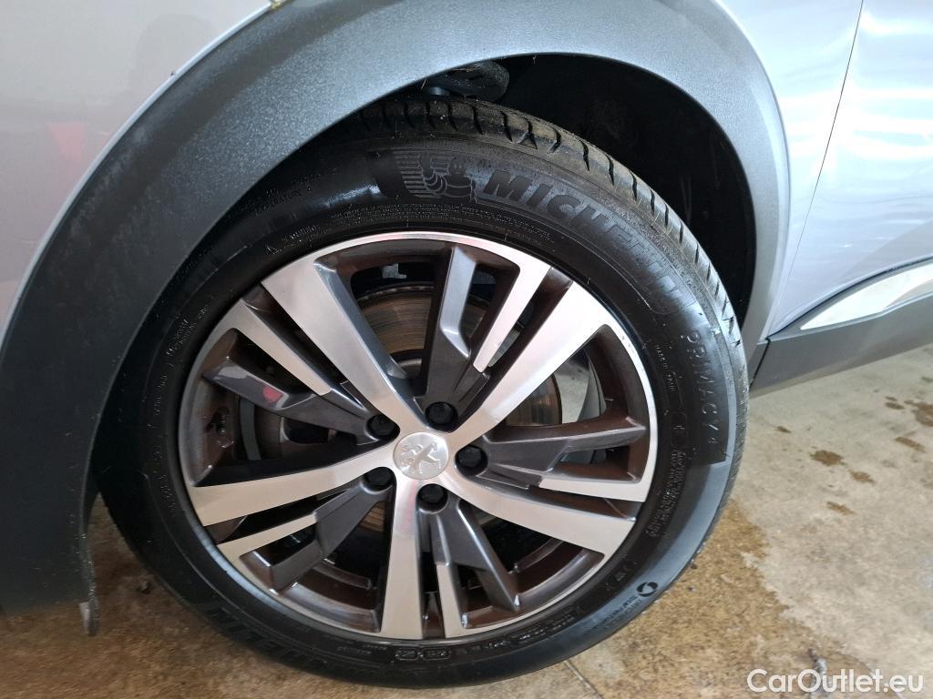  Peugeot  3008 PEUGEOT   2020  5P  SUV 16 HYBRID 225 EEAT8 Allure Pack #18