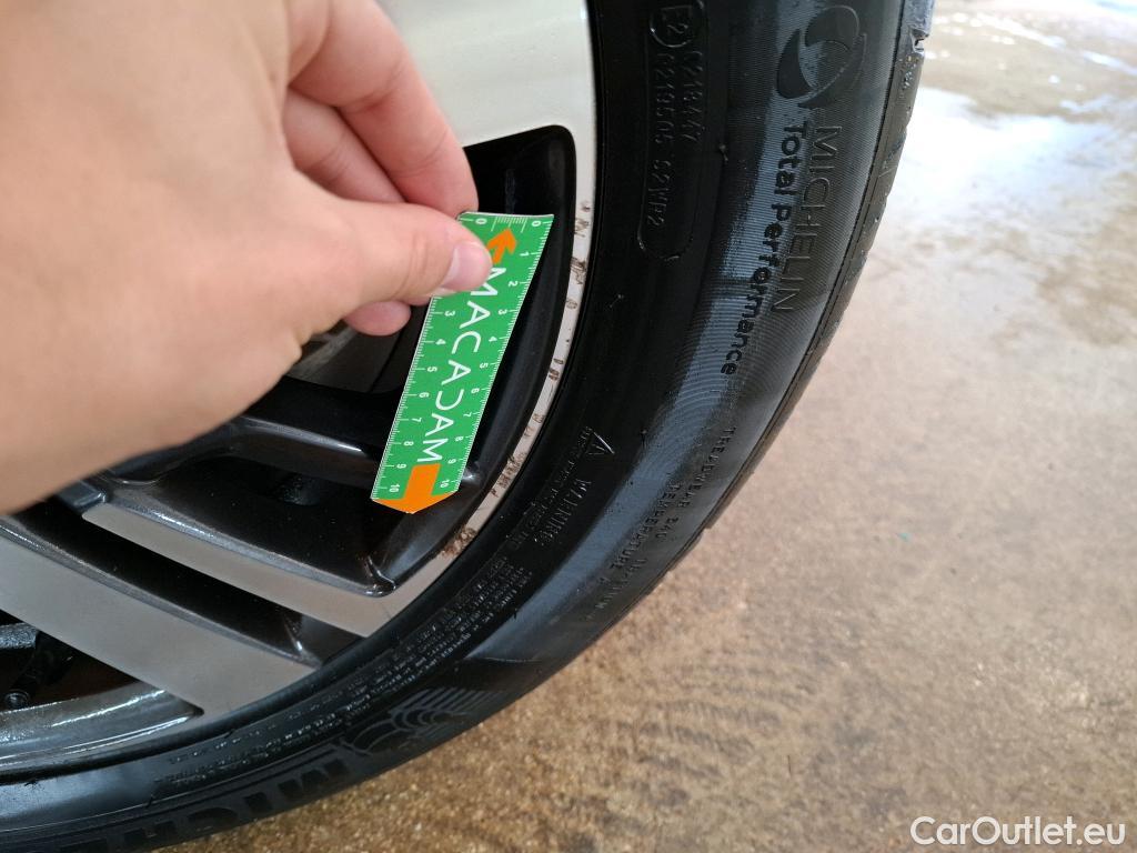  Peugeot  3008 PEUGEOT   2020  5P  SUV 16 HYBRID 225 EEAT8 Allure Pack #15