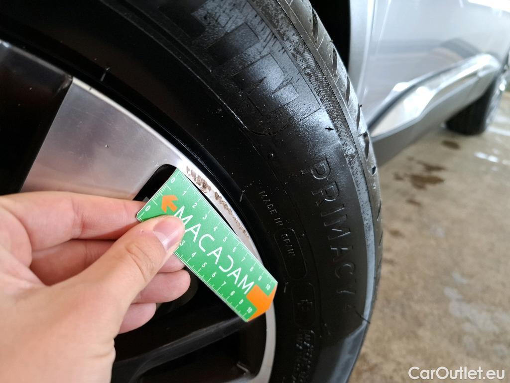  Peugeot  3008 PEUGEOT   2020  5P  SUV 16 HYBRID 225 EEAT8 Allure Pack #20