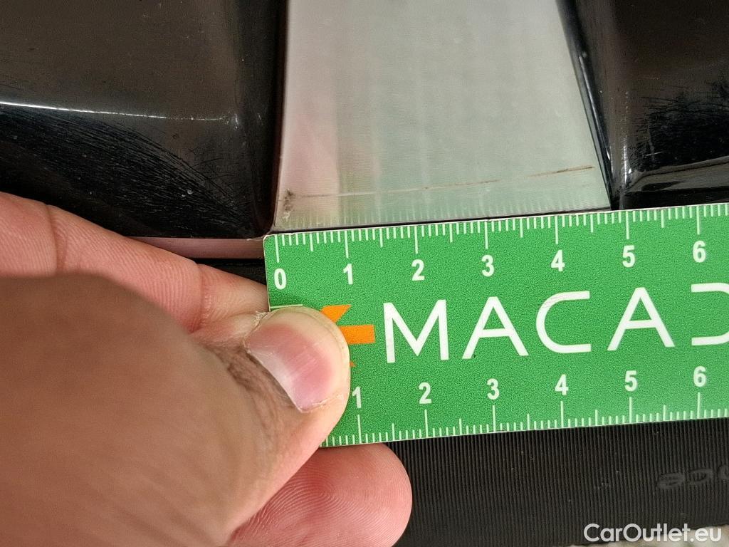  Peugeot  2008  Allure Business 1.2 PureTech 130CV BVA8 E6d #26