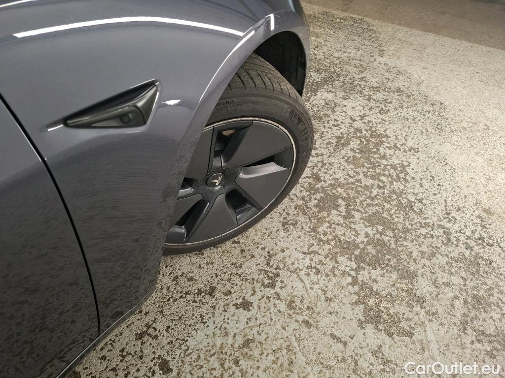  Tesla  Model 3 TESLA   2018  4P  Berline Propulsion #13