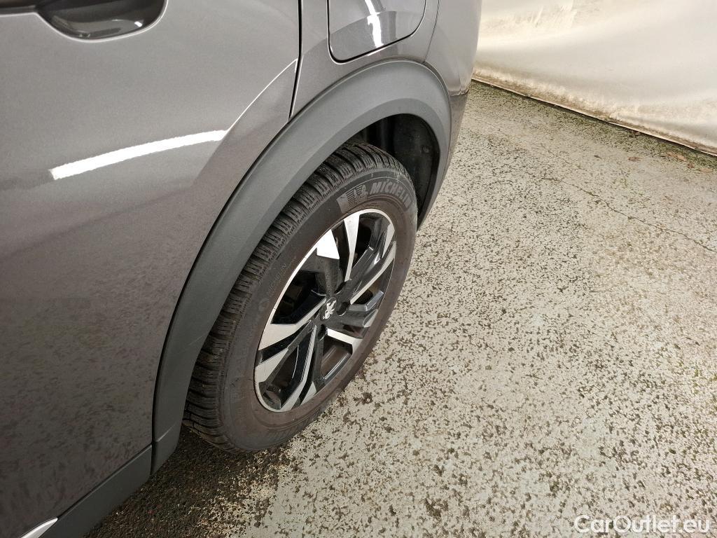  Peugeot  2008  Allure Business 1.2 PureTech 130CV BVA8 E6d #23