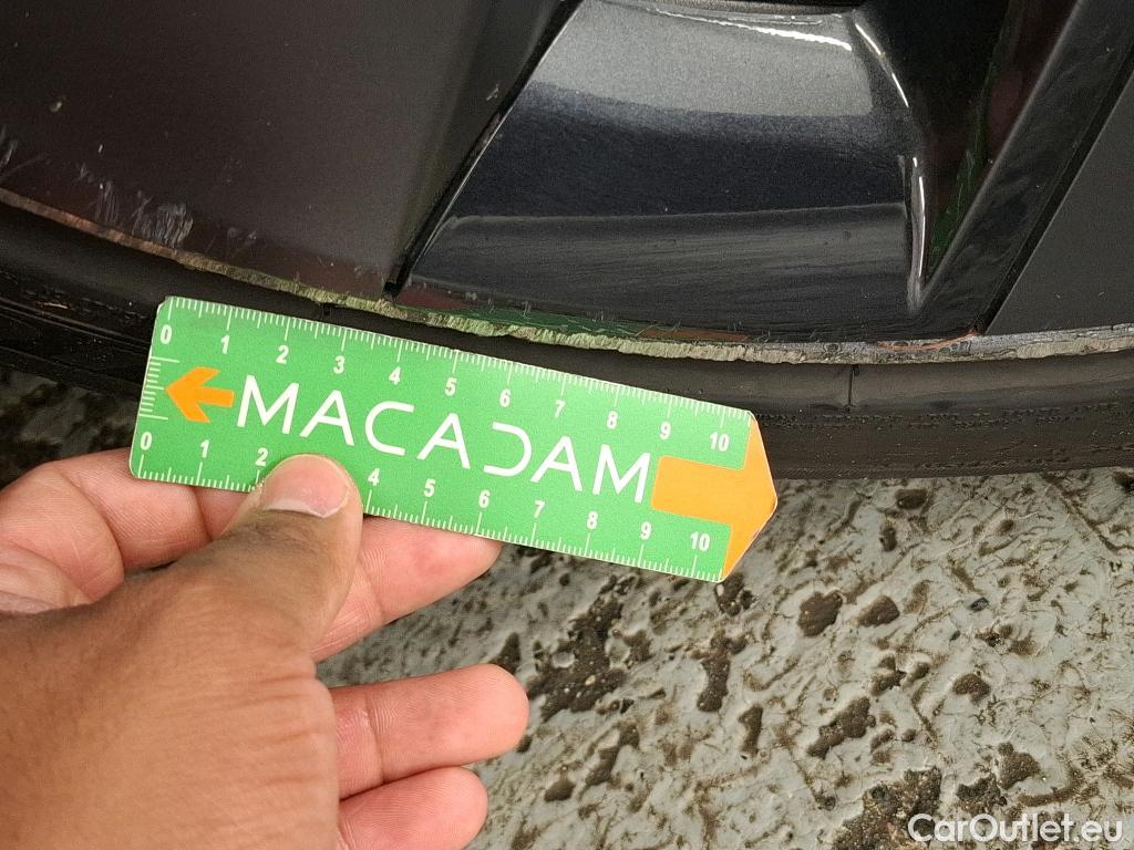  Tesla  Model 3 TESLA   2018  4P  Berline Propulsion #19