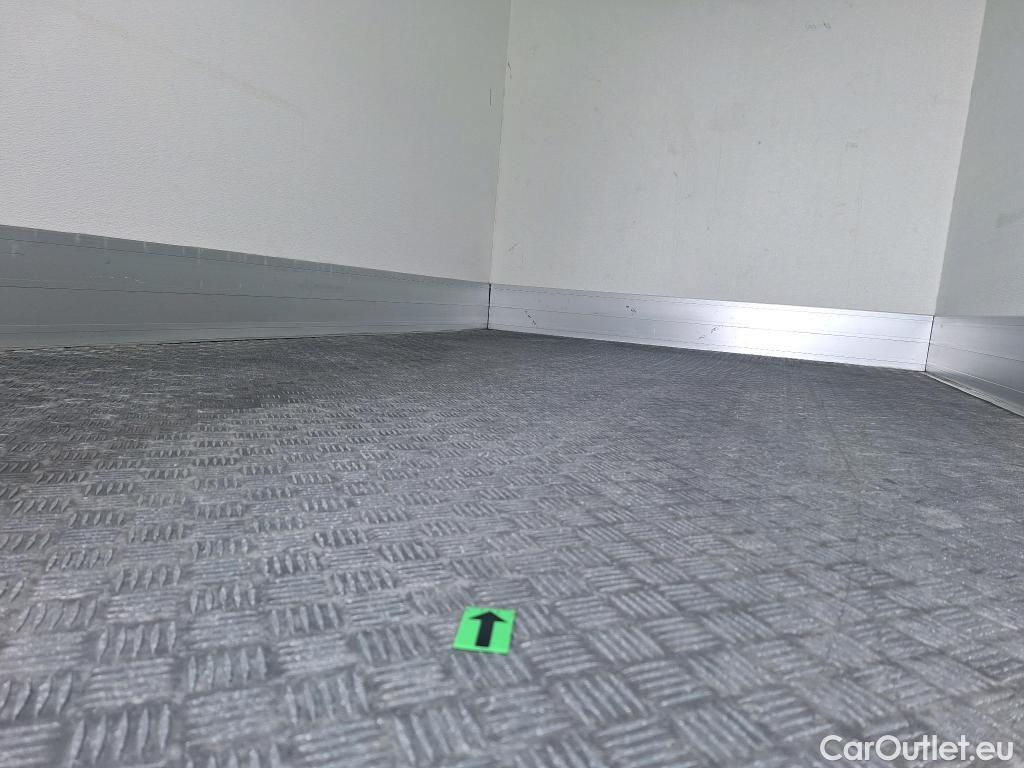  Ford  Transit 2.0L EcoBlue 170CP 350 L3H1 Trend FWD #18