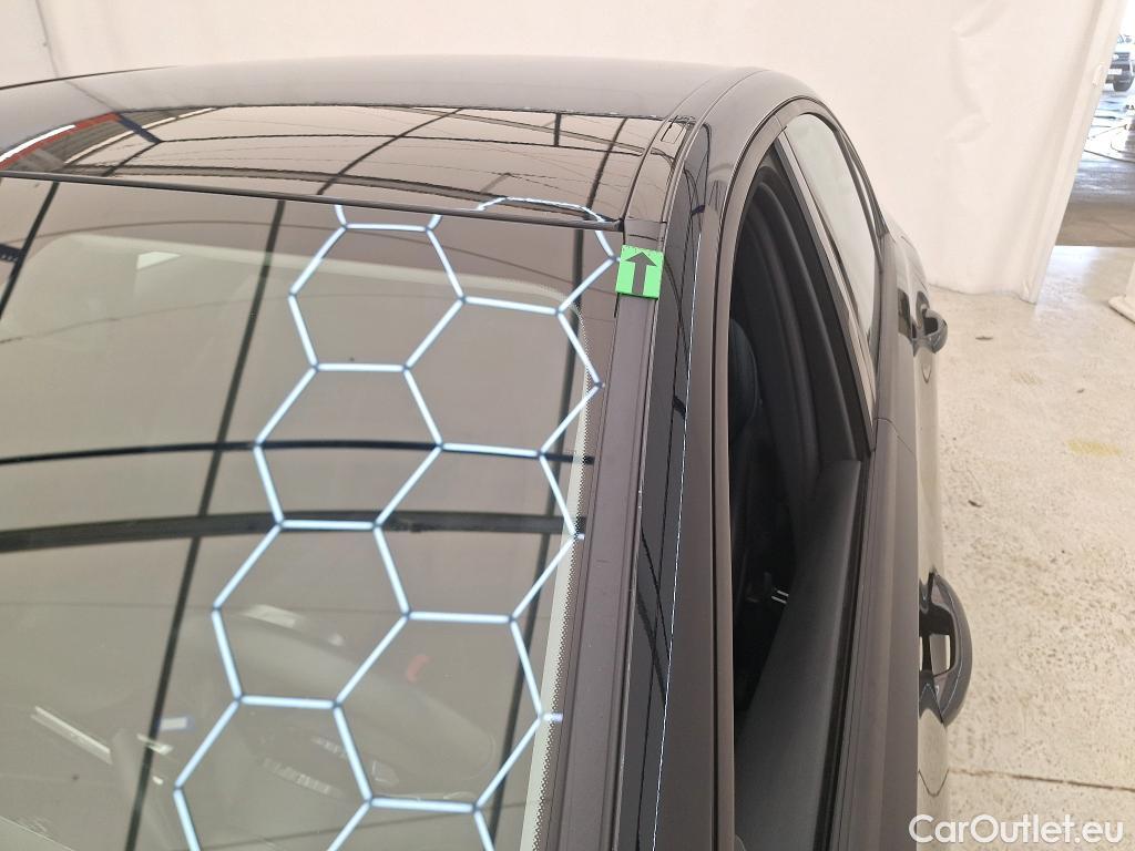  Mercedes  C-Klasse C 300 e #1