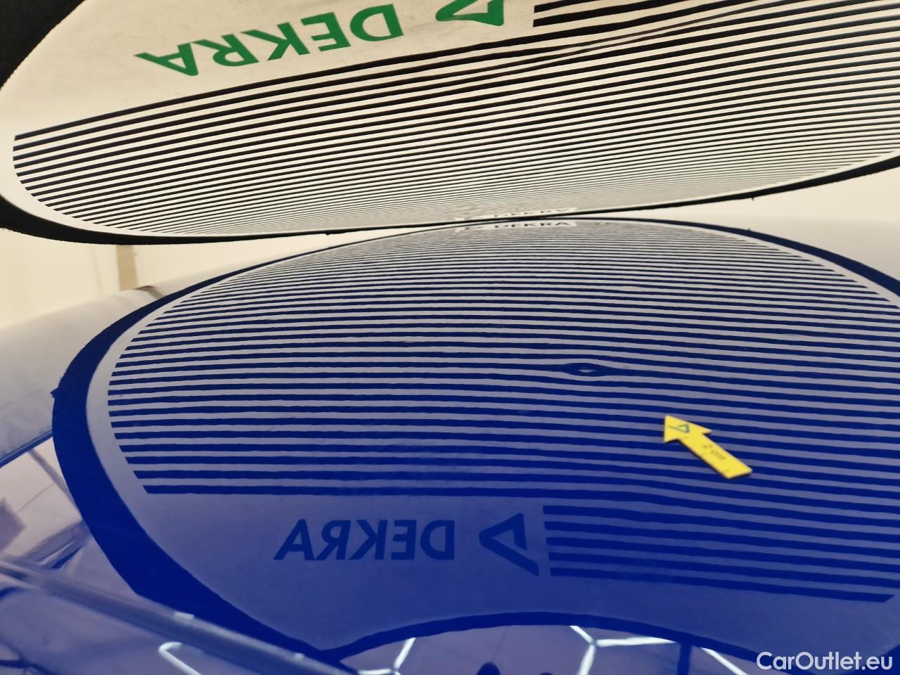  Skoda  Octavia 2.0 TDI 150CP Ambition DSG #48