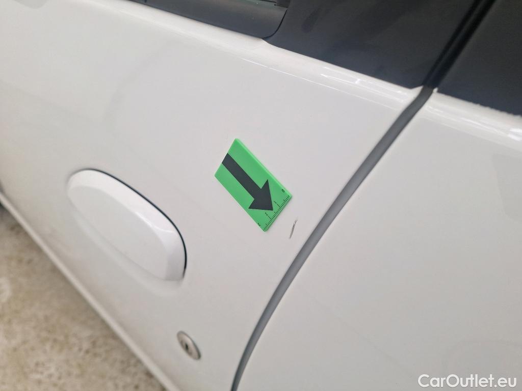  Dacia  Logan 1.5 Blue dCi 95CP Laureate #28