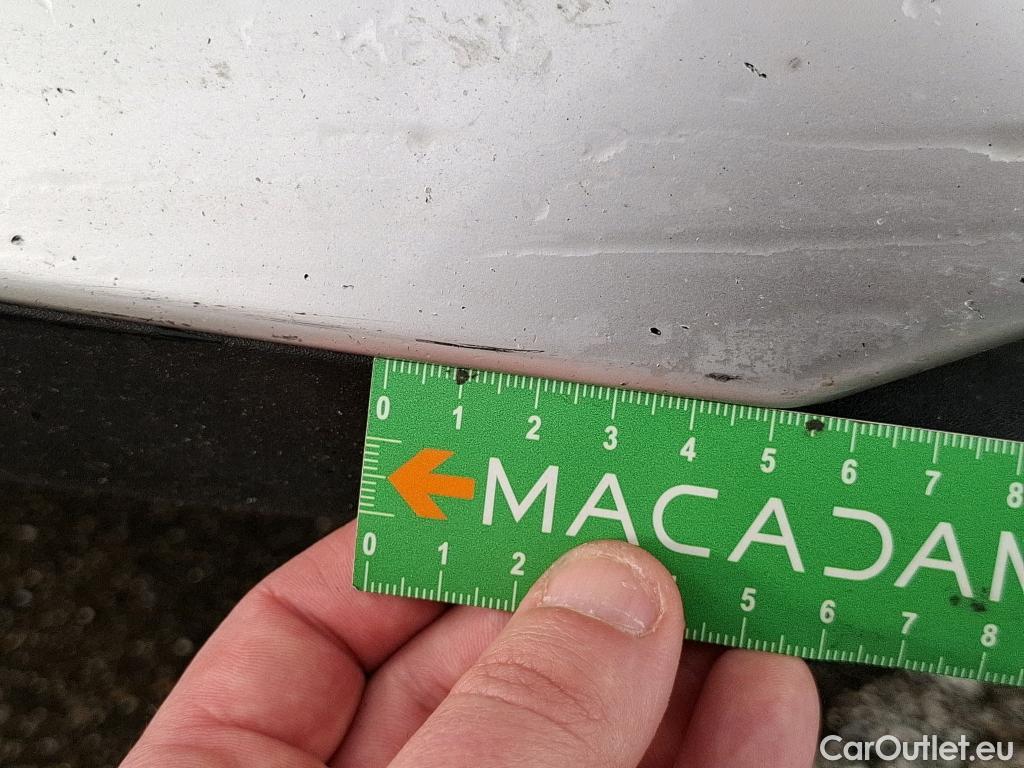  Peugeot  5008  Allure Pack 1.5 HDi 130CV BVA8 7 Sieges E6d #51