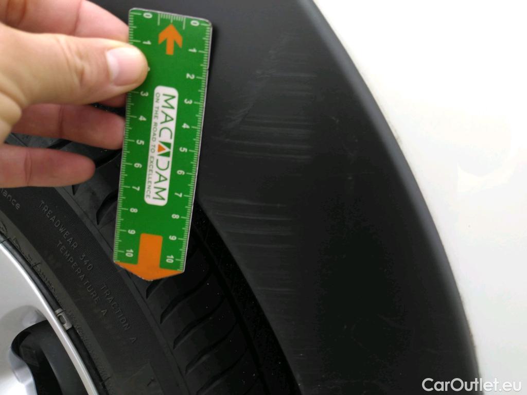  Citroen  C3 CITROEN  Société / 2020 / 5P / Berline BlueHDi 100 S&S BVM6 Feel Nav #28