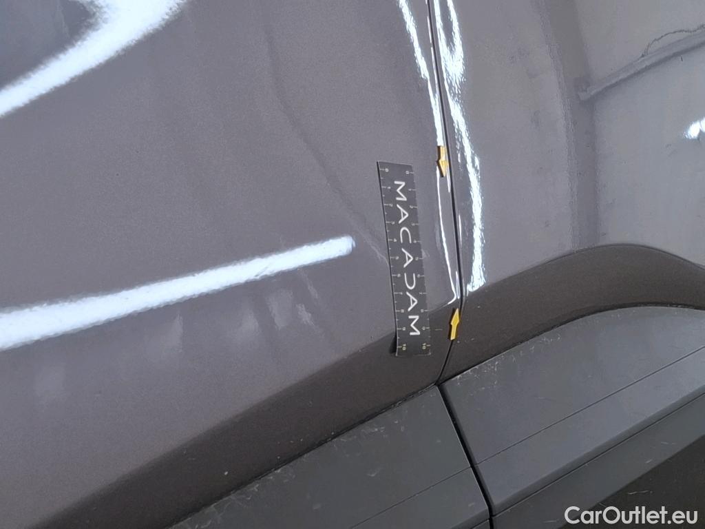  Renault  Captur  II Evolution 1.6 E-TECH Hybrid 145CV BVA6 E6d #44