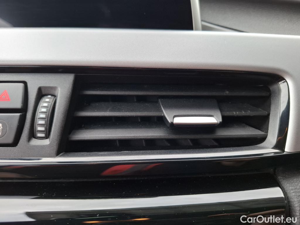  Bmw  X1 Série  xDrive18d Lounge 2.0 150CV BVA8 E6dT #9