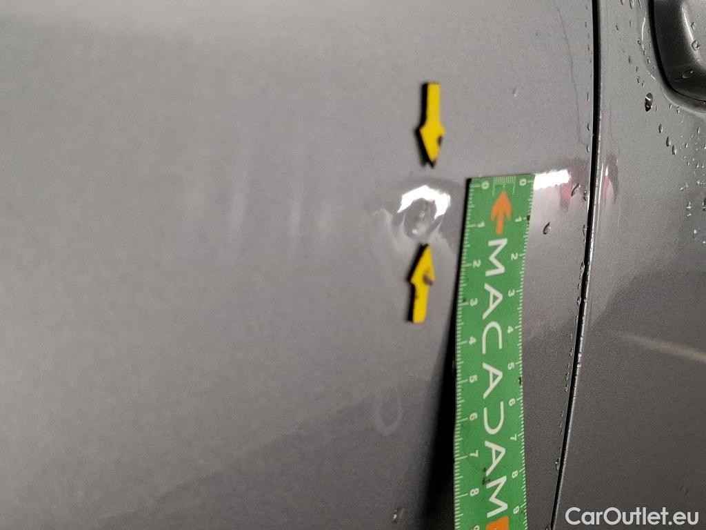  Peugeot  5008  Allure Pack 1.5 HDi 130CV BVA8 7 Sieges E6d #53