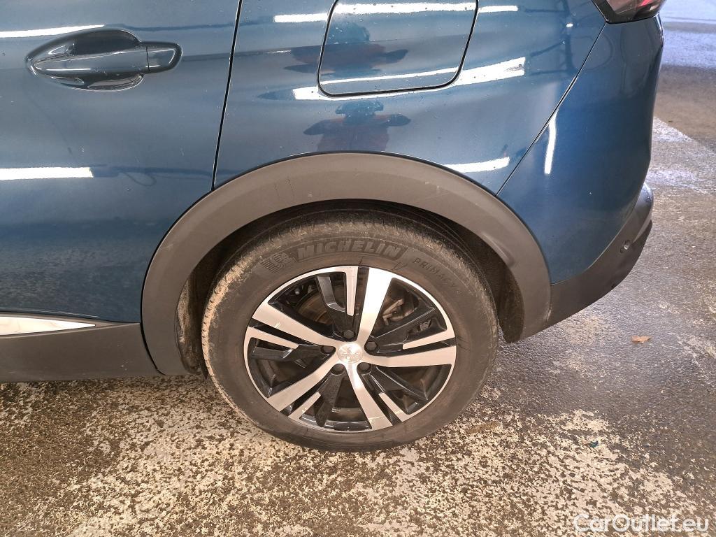  Peugeot  3008 PEUGEOT  2020 5P SUV 1.6 HYBRID 225 EEAT8 GT #19