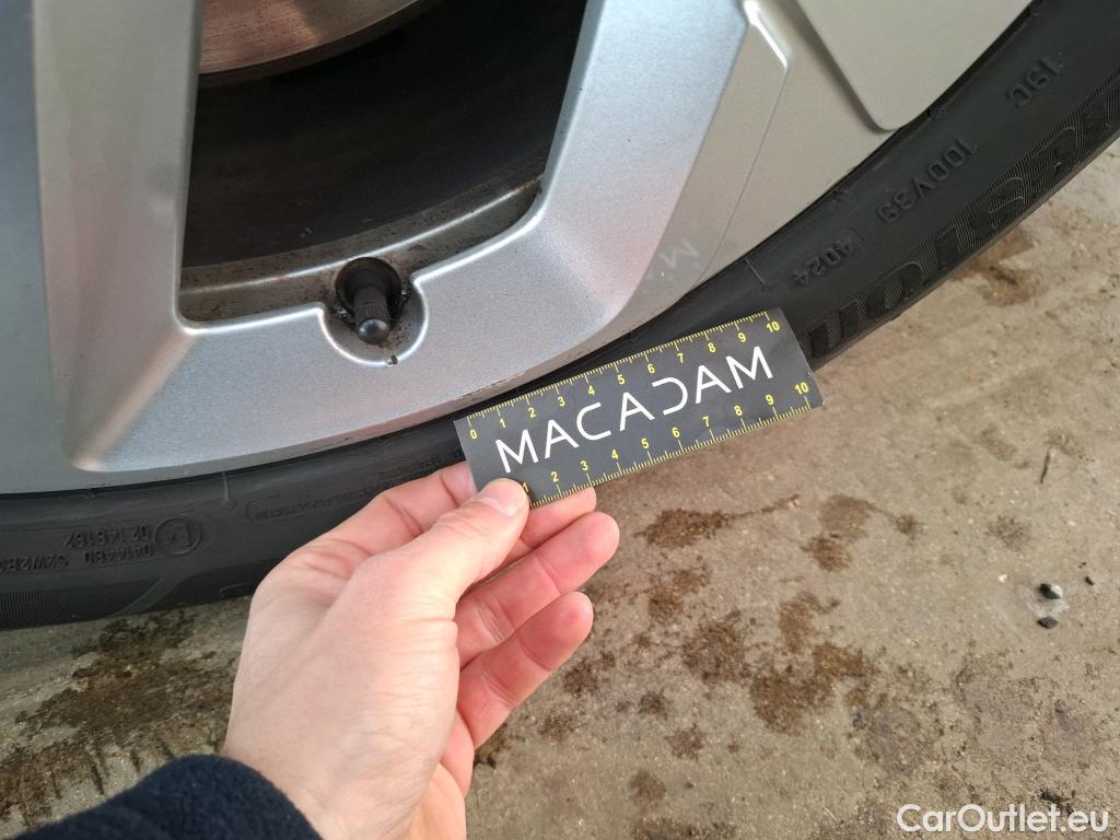  Citroen  C5 CITROEN  Aircross / 2018 / 5P / SUV Hybrid 225 ë-EAT8 Business #68