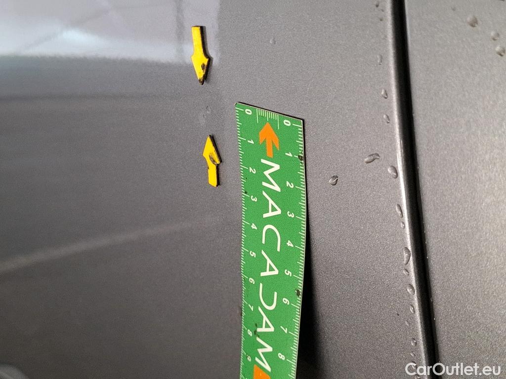  Peugeot  5008  Allure Pack 1.5 HDi 130CV BVA8 7 Sieges E6d #55