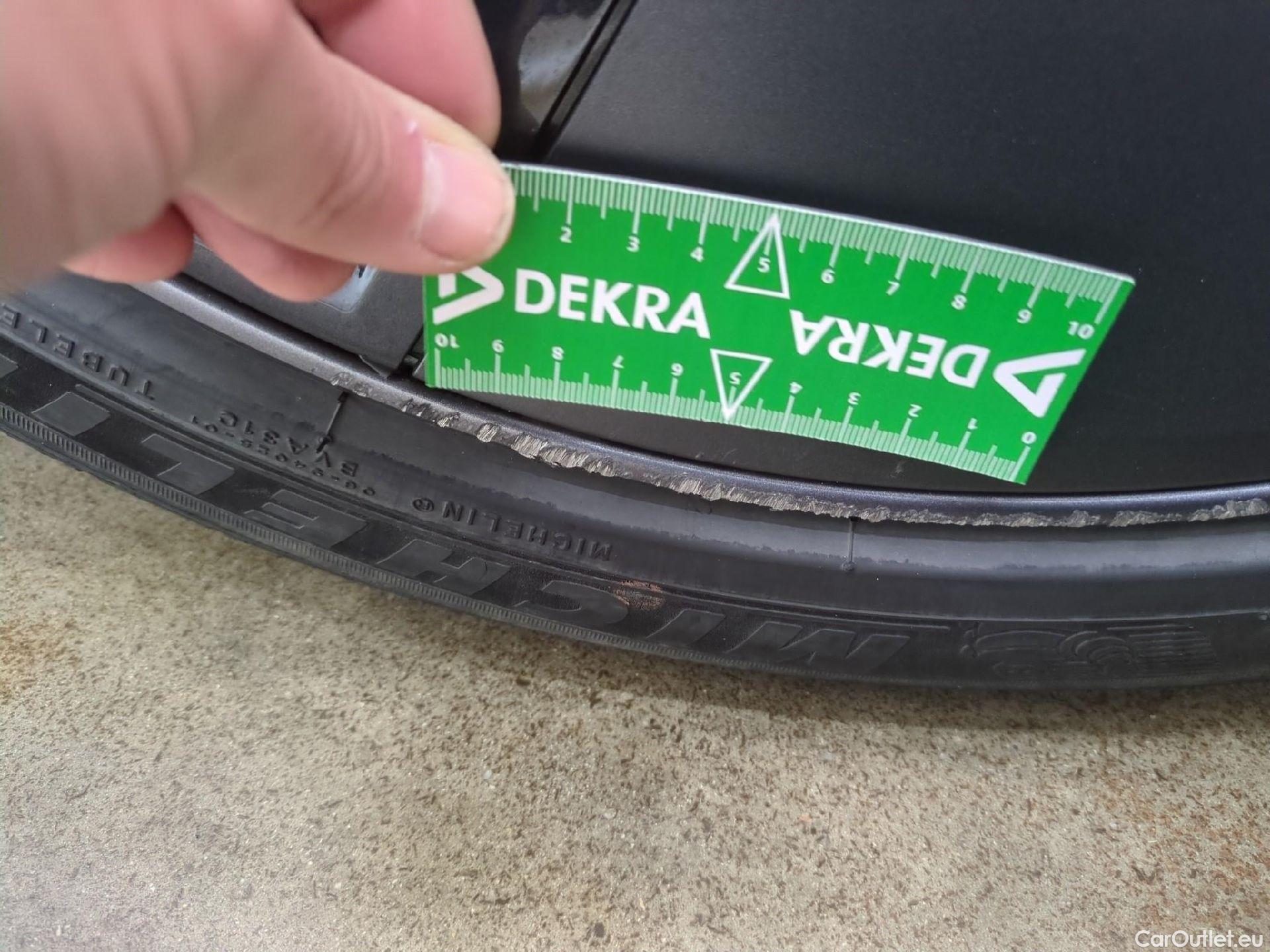  Tesla  Model 3 TESLA  / 2018 / 4P / Berline Propulsion #10