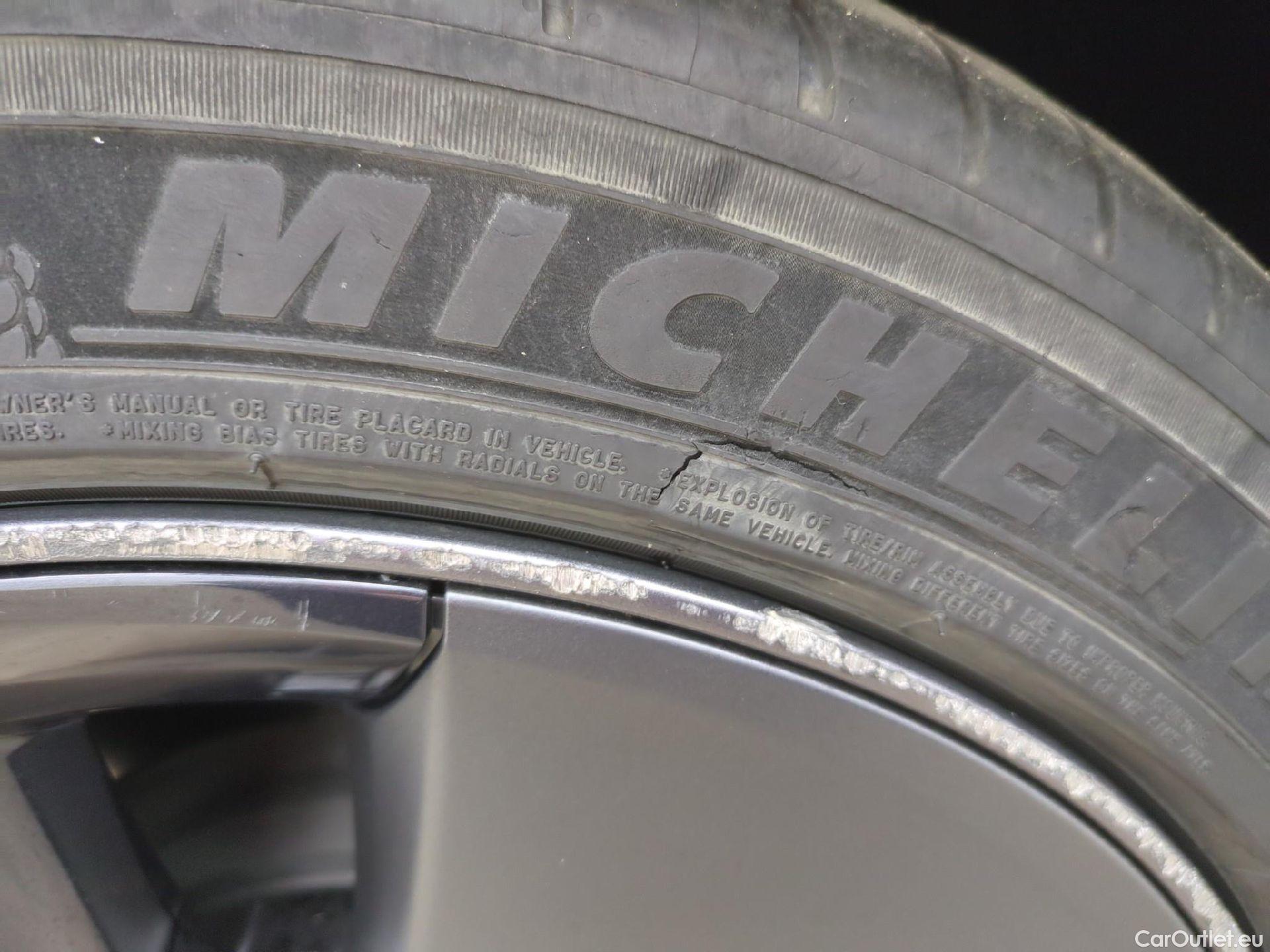  Tesla  Model 3 TESLA  / 2018 / 4P / Berline Propulsion #4