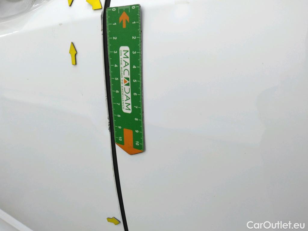  Peugeot  208  Premium 1.5 HDi 100CV BVM6 E6d #30