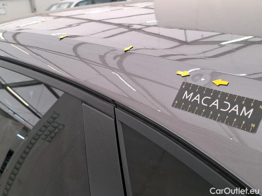  Renault  Captur  II Evolution 1.6 E-TECH Hybrid 145CV BVA6 E6d #51