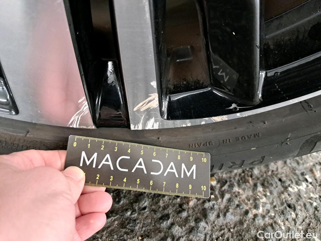  Peugeot  3008 PEUGEOT  2020 5P SUV 1.6 HYBRID 225 EEAT8 GT #31