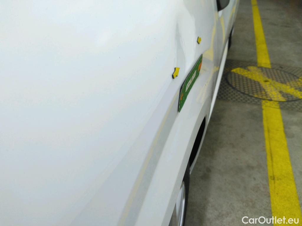  Peugeot  208  Premium 1.5 HDi 100CV BVM6 E6d #3