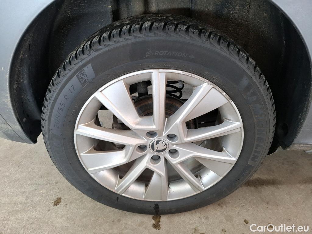  Skoda  KAMIQ SKODA  5p SUV 1.0 TSI 116ch DSG7 Style #2