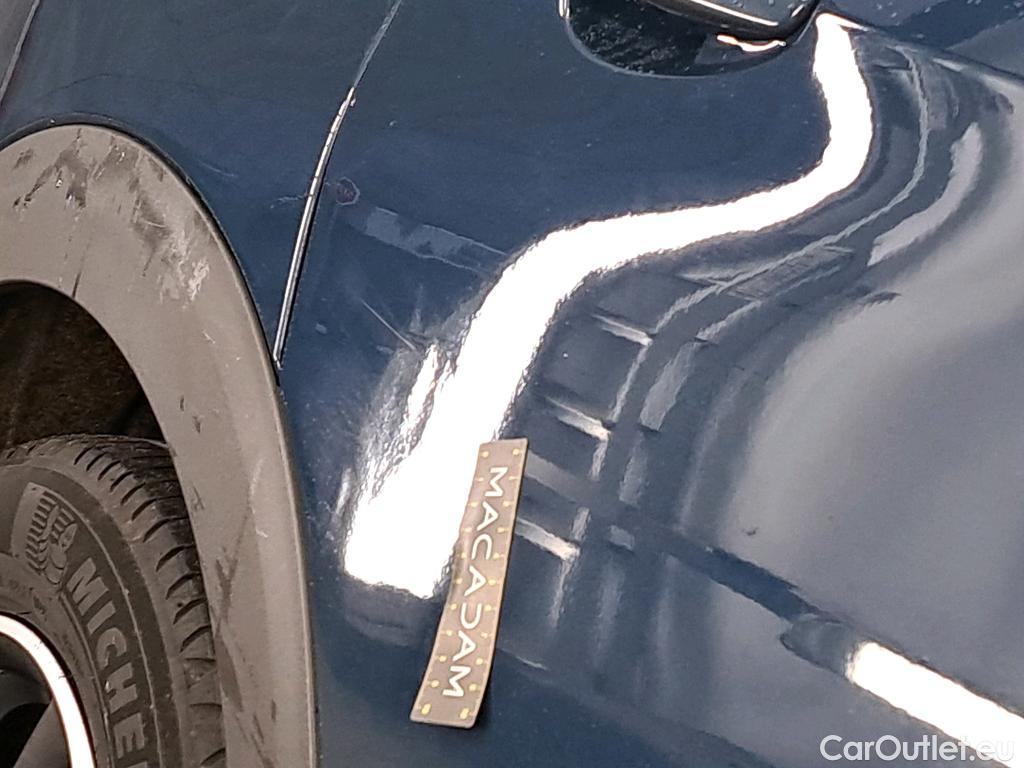  Peugeot  3008 PEUGEOT  2020 5P SUV 1.6 HYBRID 225 EEAT8 GT #6