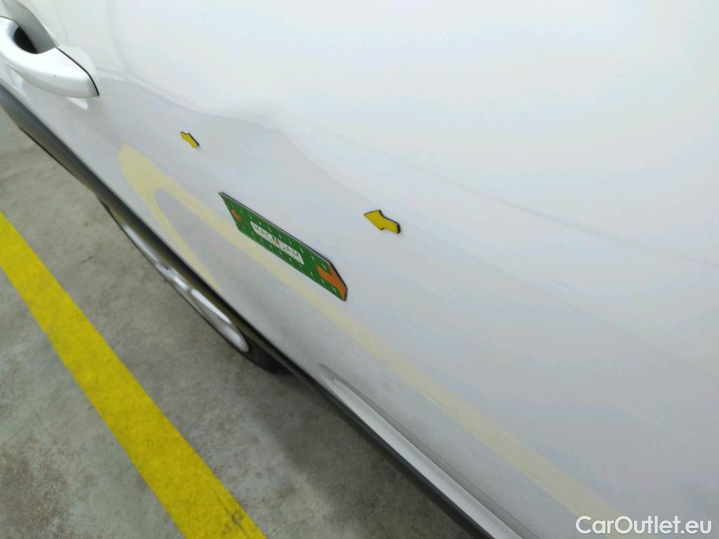  Citroen  C3 CITROEN  Société / 2020 / 5P / Berline BlueHDi 100 S&S BVM6 Feel Nav #4