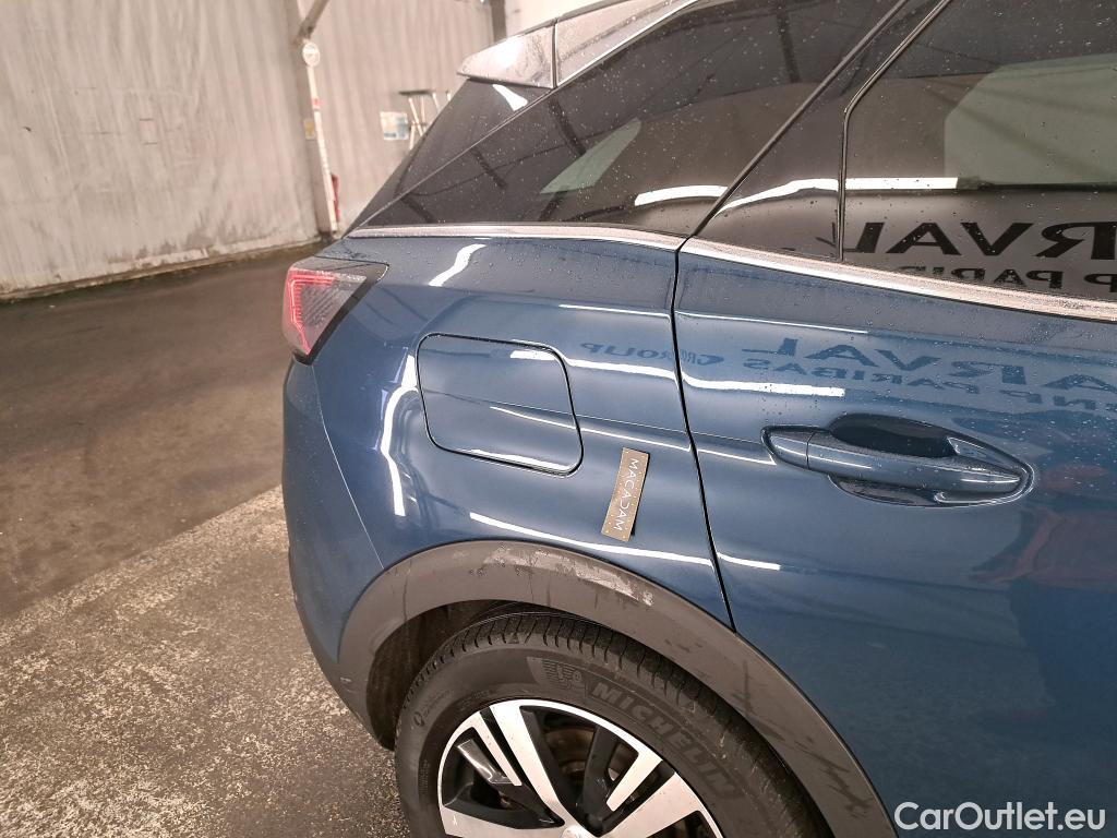  Peugeot  3008 PEUGEOT  2020 5P SUV 1.6 HYBRID 225 EEAT8 GT #3