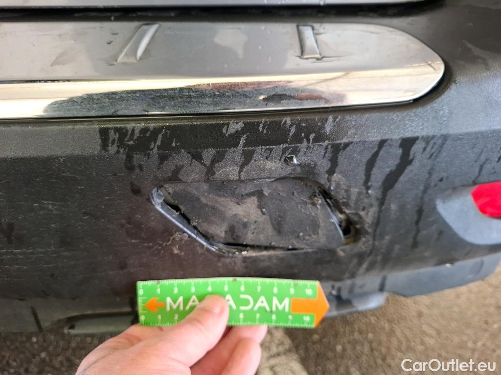  Peugeot  5008  Allure Pack 1.5 HDi 130CV BVA8 7 Sieges E6d #2