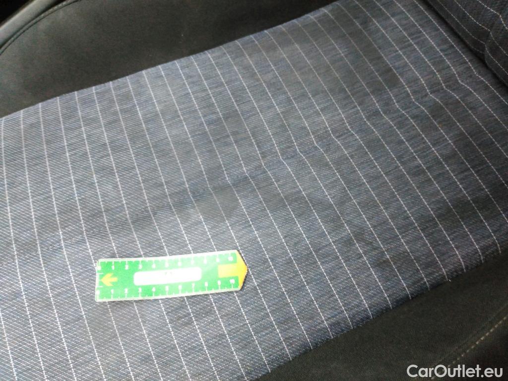  Peugeot  208  Premium 1.5 HDi 100CV BVM6 E6d #54