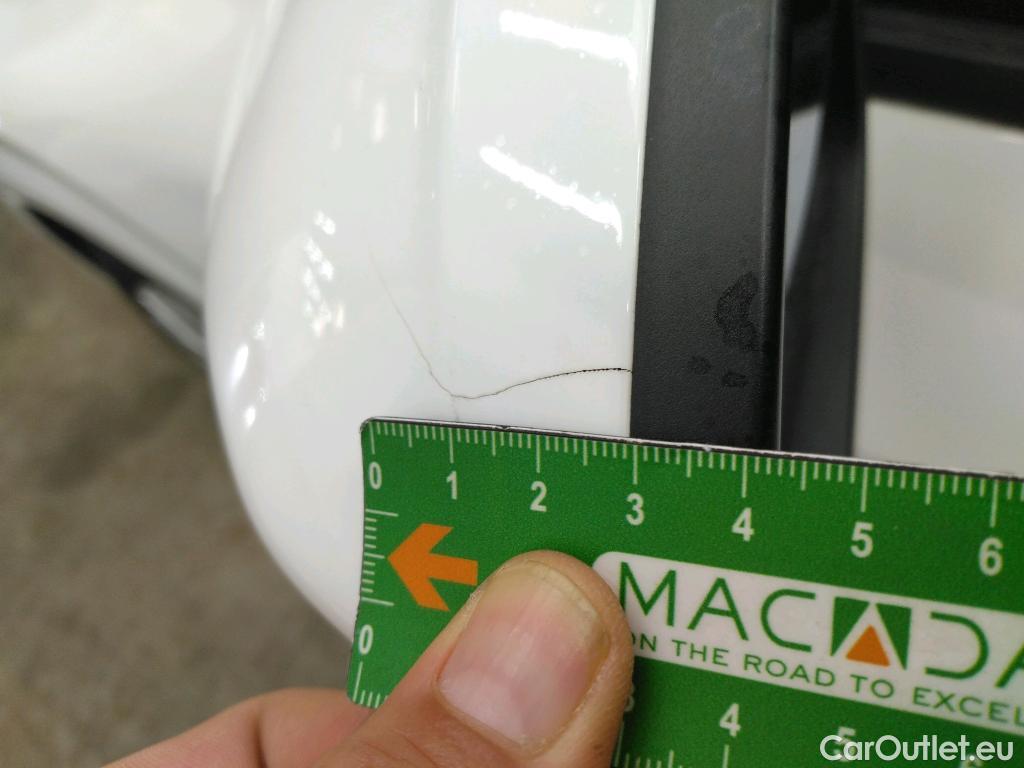  Peugeot  208  Premium 1.5 HDi 100CV BVM6 E6d #52