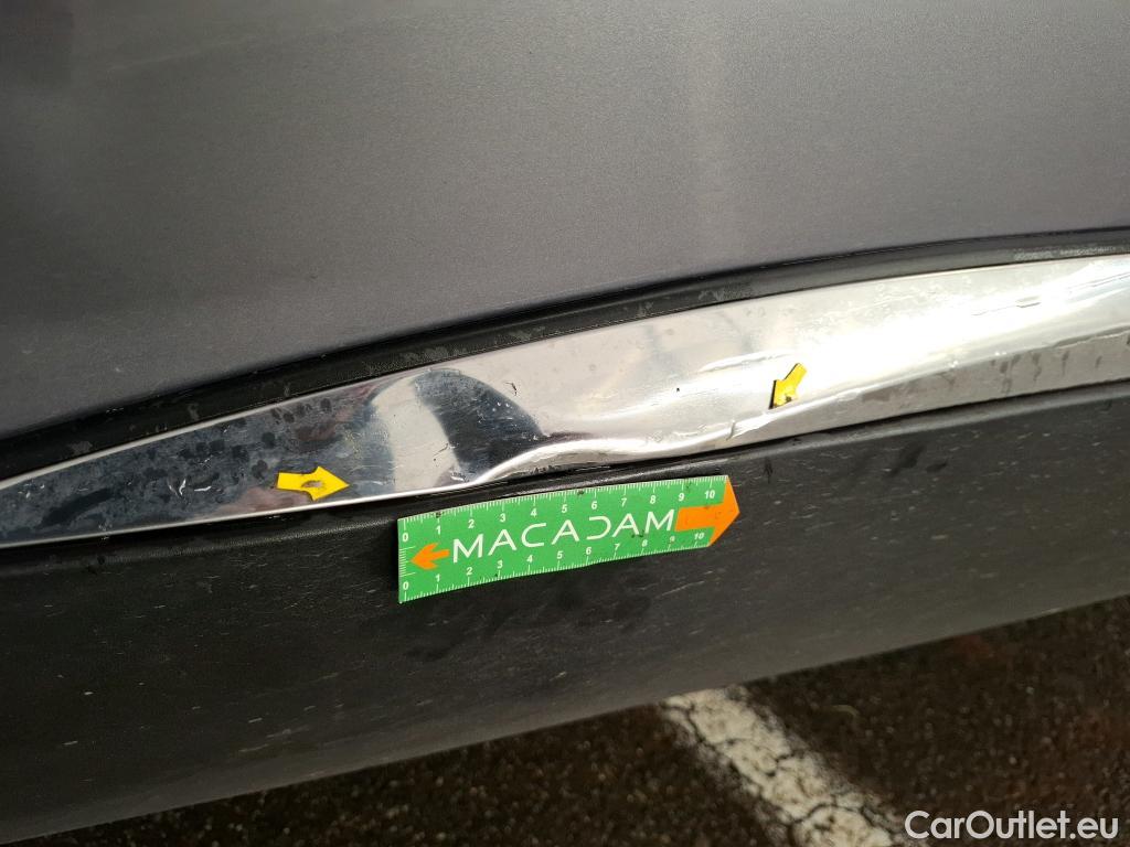  Peugeot  5008  Allure Pack 1.5 HDi 130CV BVA8 7 Sieges E6d #8