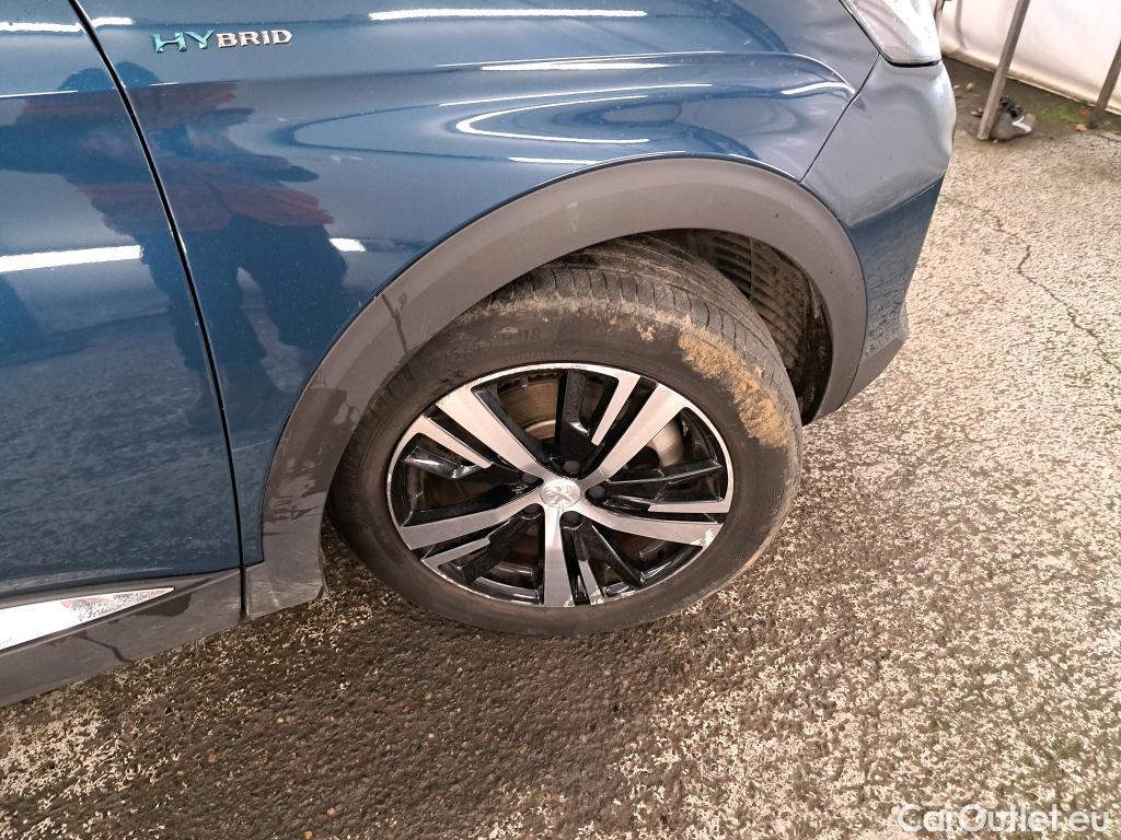  Peugeot  3008 PEUGEOT  2020 5P SUV 1.6 HYBRID 225 EEAT8 GT #49