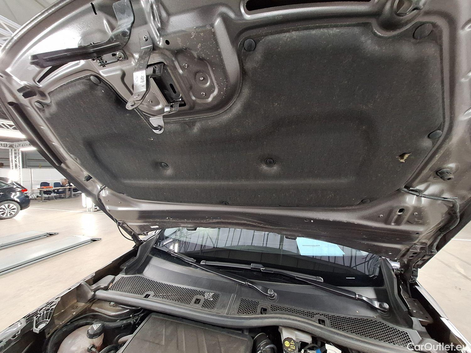  Peugeot  2008 Peugeot,  '19, Peugeot  1.2 Puretech 74kW S&S Allure 5d #15