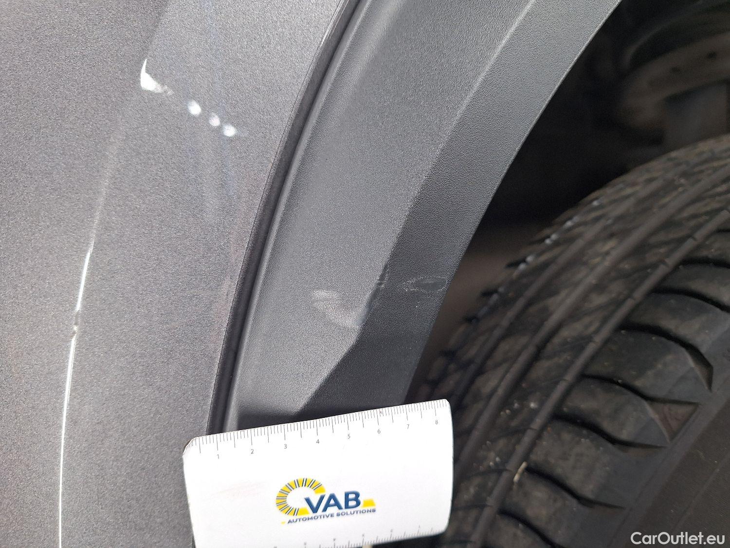  Peugeot  2008 Peugeot,  '19, Peugeot  1.2 Puretech 74kW S&S Allure 5d #4