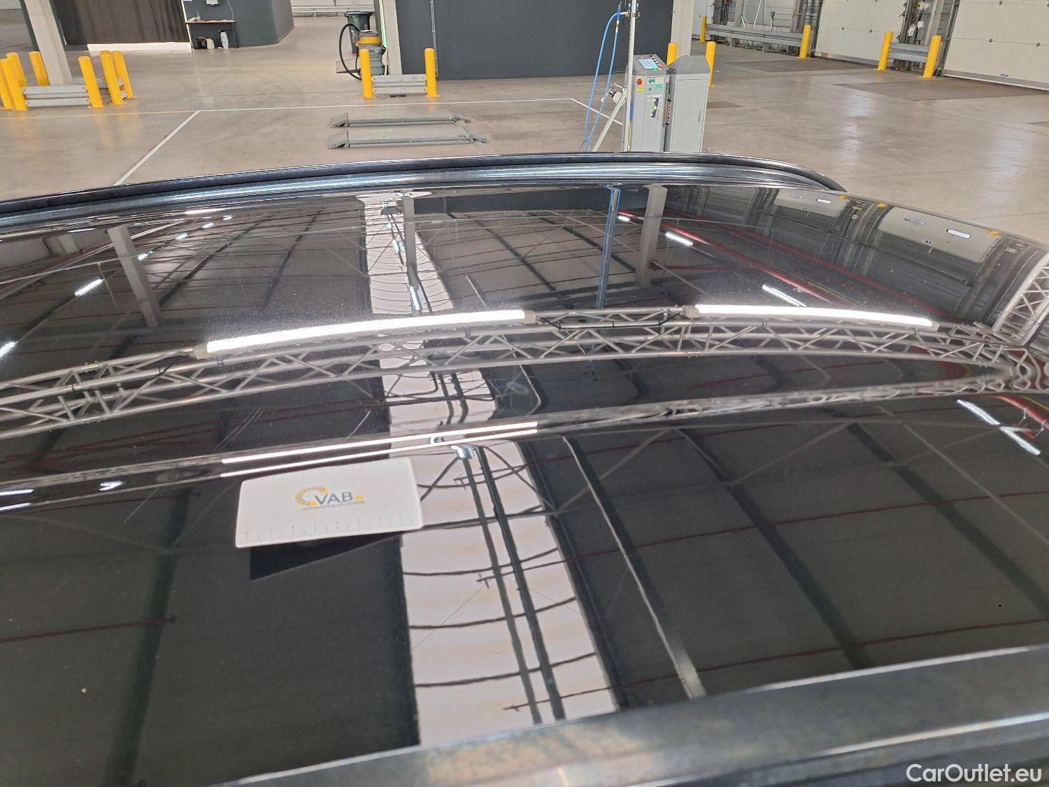  Mercedes  GLA Mercedes,  FL'17, Mercedes-Benz   200 d DCT 5d #48