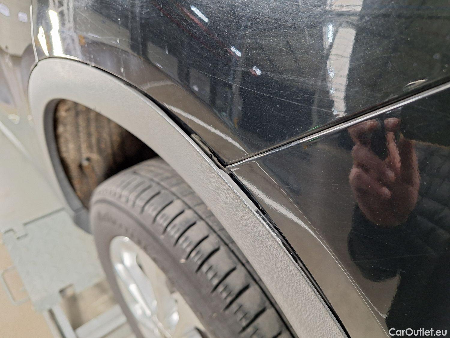  Mercedes  GLA Mercedes,  FL'17, Mercedes-Benz   200 d DCT 5d #37